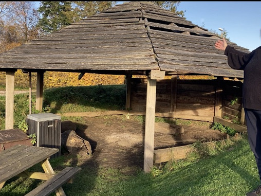 Nyt tag til bålhytte