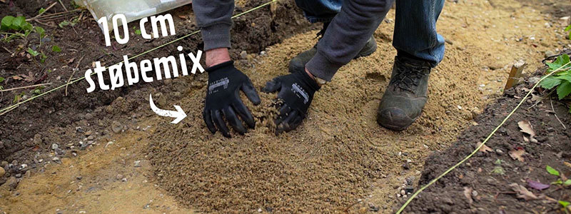 Tilføj 10 cm støbemix
