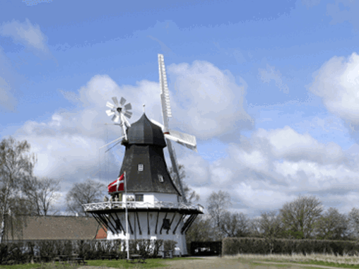 Sammenhold og gammelt håndværk på den lokale mølle