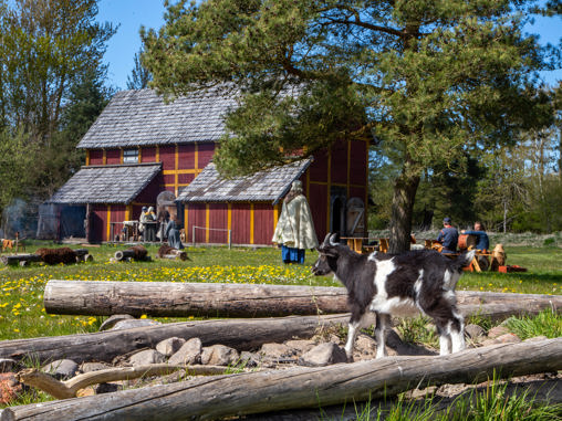 Bedre backstage i nutiden mens vi formidler fortiden
