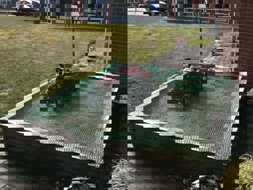 Højbede til kørestolsbrugere